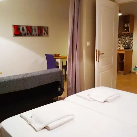 Beloni And Χανιά